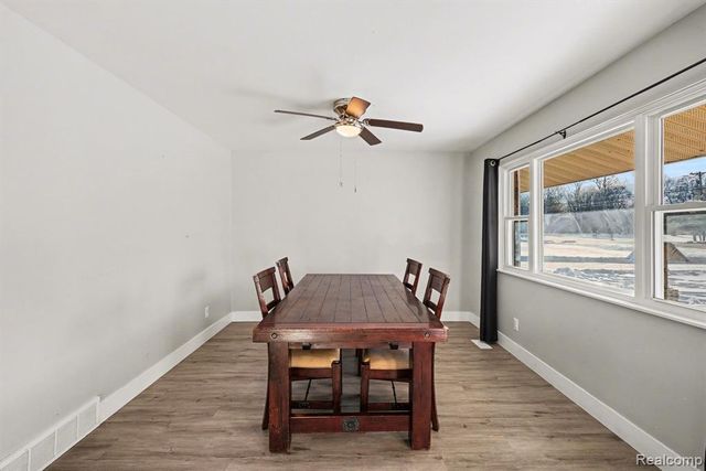 6359 E Bristol Road, Burton, MI 48519