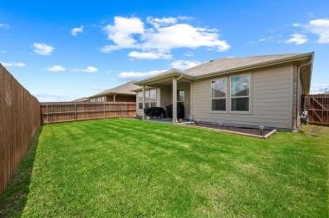 1136 Gillespie Drive, Fort Worth, TX 76247