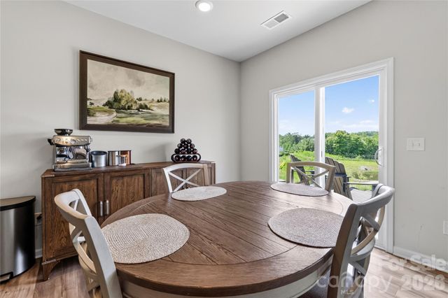 252 Kennerly Center Drive, Mooresville, NC 28115