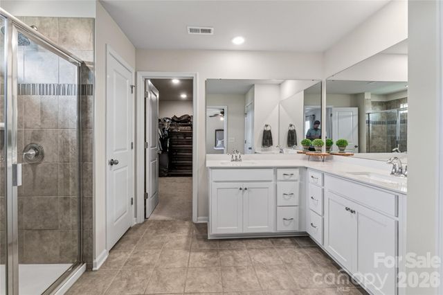 252 Kennerly Center Drive, Mooresville, NC 28115