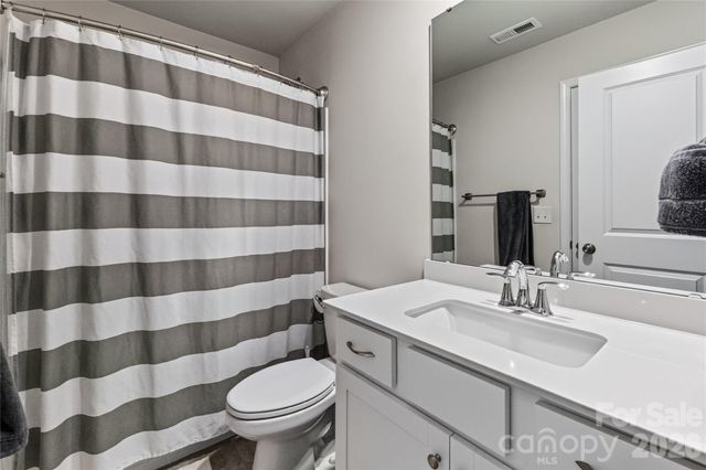 252 Kennerly Center Drive, Mooresville, NC 28115