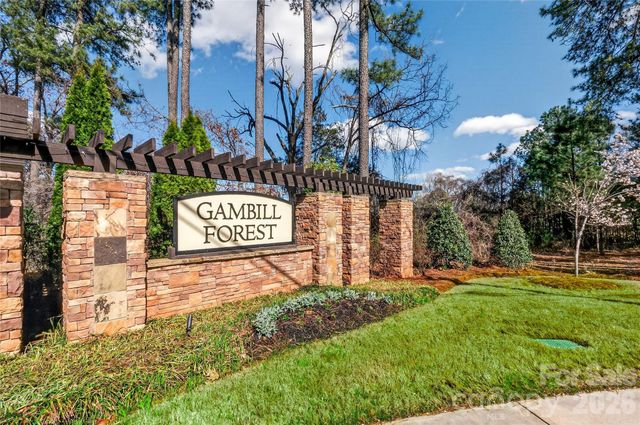 252 Kennerly Center Drive, Mooresville, NC 28115