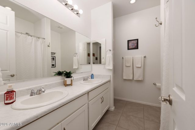 1972 N HUBBARD Lane, Casa Grande, AZ 85122