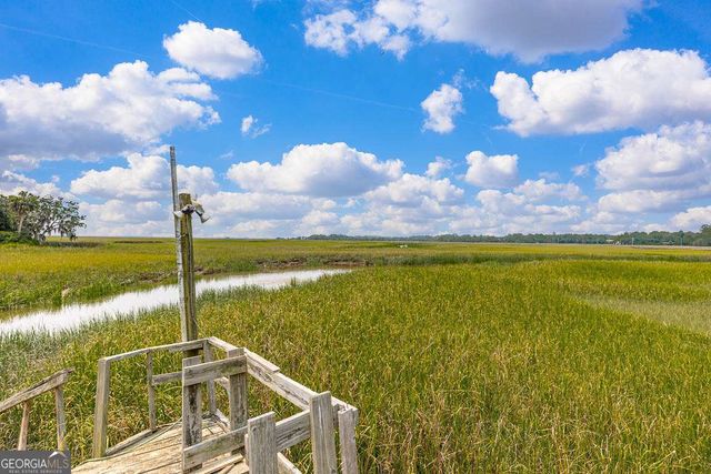 526 Old Mission Road, Brunswick, GA 31525