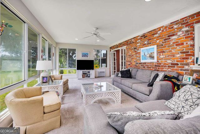 526 Old Mission Road, Brunswick, GA 31525