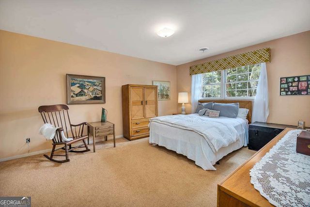 526 Old Mission Road, Brunswick, GA 31525