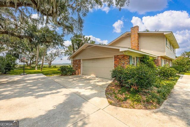 526 Old Mission Road, Brunswick, GA 31525