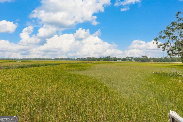 526 Old Mission Road, Brunswick, GA 31525