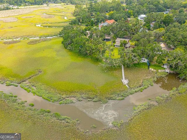 526 Old Mission Road, Brunswick, GA 31525