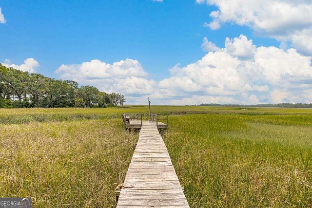 526 Old Mission Road, Brunswick, GA 31525