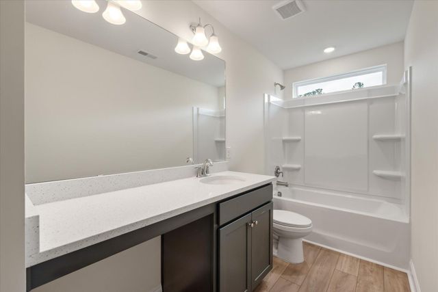 222 Palfrey Drive, Ridgeville, SC 29472