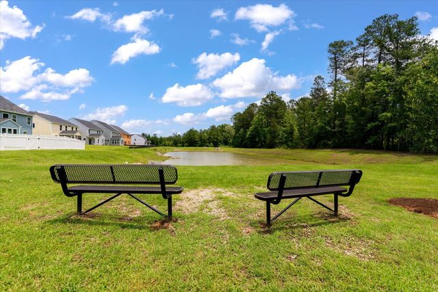 222 Palfrey Drive, Ridgeville, SC 29472