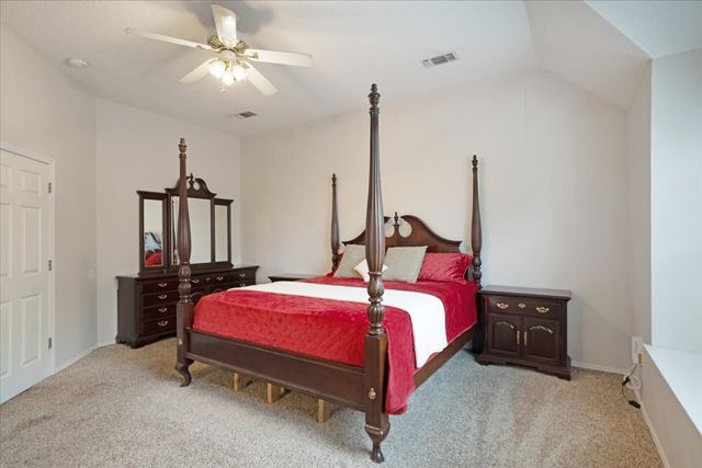 3420 Graham Street, Paris, TX 75460