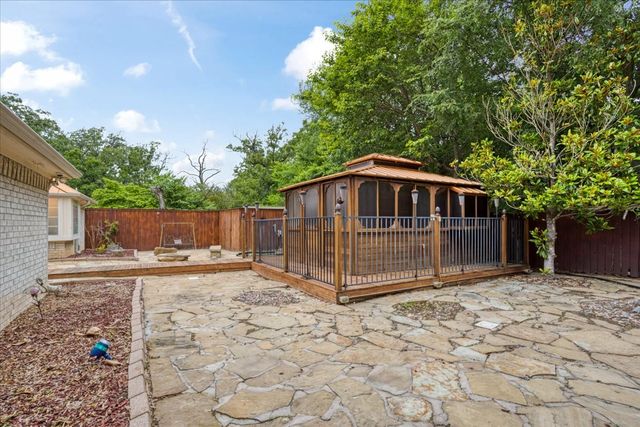 3420 Graham Street, Paris, TX 75460
