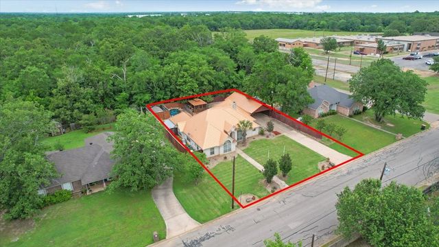 3420 Graham Street, Paris, TX 75460
