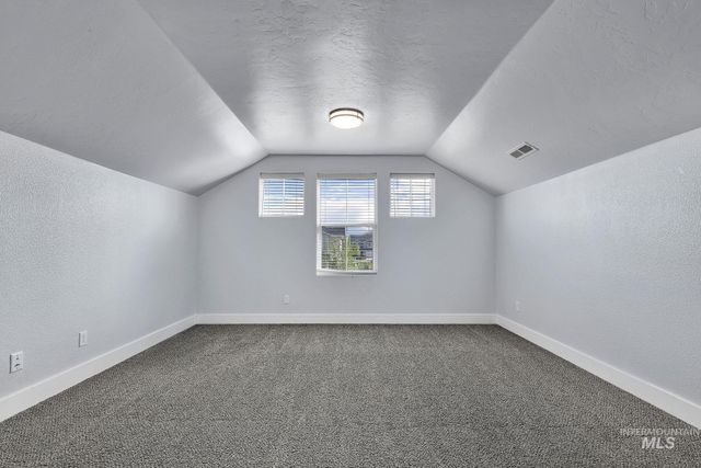 4578 W Silver River, Meridian, ID 83646