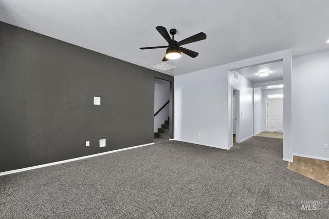 4578 W Silver River, Meridian, ID 83646