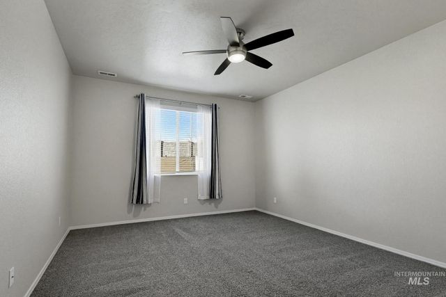 4578 W Silver River, Meridian, ID 83646