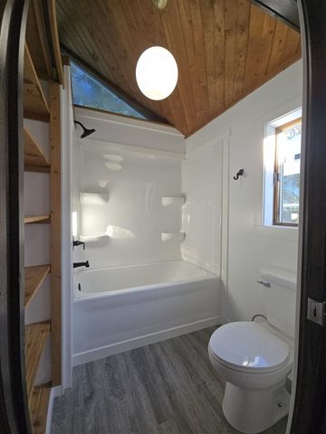 408 Heath Avenue, White Pigeon, MI 49099