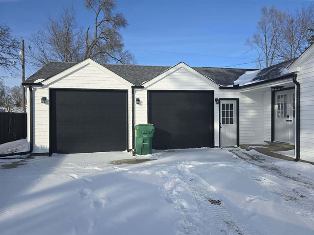 408 Heath Avenue, White Pigeon, MI 49099