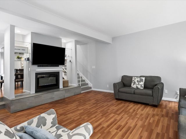 8522 Park Lane 15, Dallas, TX 75231