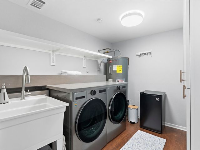 8522 Park Lane 15, Dallas, TX 75231
