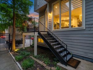 8522 Park Lane 15, Dallas, TX 75231