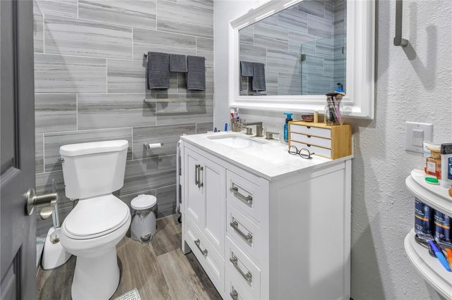 1626 PINE STREET, Largo, FL 33774