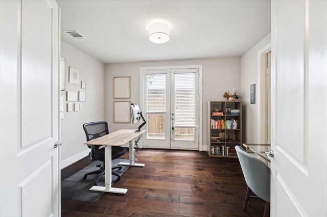 2006 Lou Ellen Lane H, Houston, TX 77018