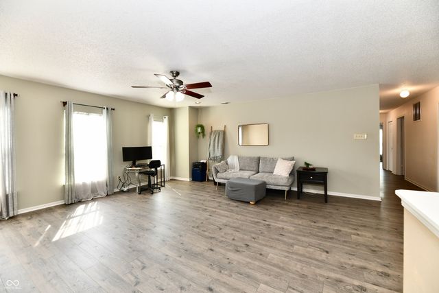 336 Legacy Boulevard, Greenwood, IN 46143
