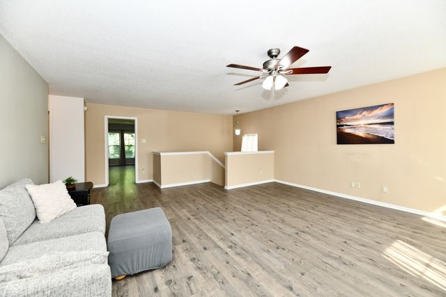 336 Legacy Boulevard, Greenwood, IN 46143