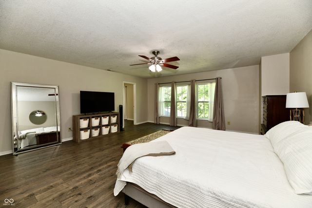 336 Legacy Boulevard, Greenwood, IN 46143