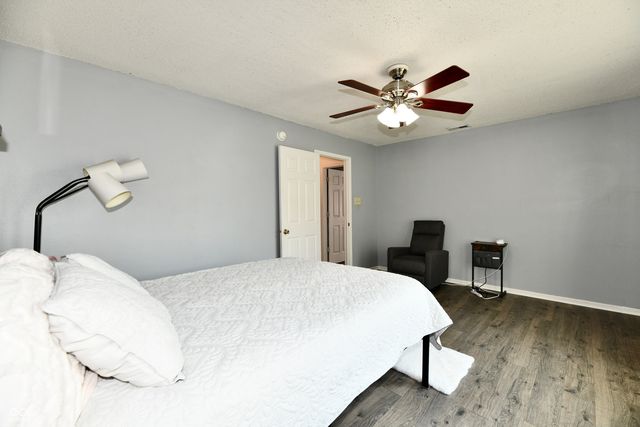 336 Legacy Boulevard, Greenwood, IN 46143