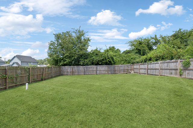1613 23rd Ave, N, Nashville, TN 37208