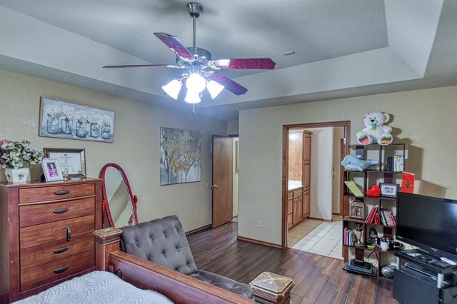2340 Chadwick Drive, Norman, OK 73071