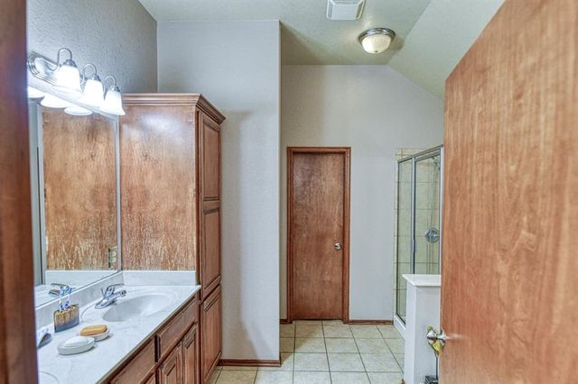 2340 Chadwick Drive, Norman, OK 73071