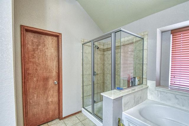 2340 Chadwick Drive, Norman, OK 73071