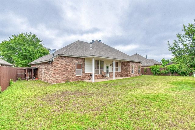 2340 Chadwick Drive, Norman, OK 73071