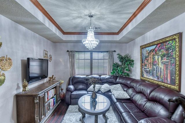2340 Chadwick Drive, Norman, OK 73071