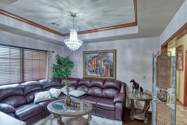 2340 Chadwick Drive, Norman, OK 73071