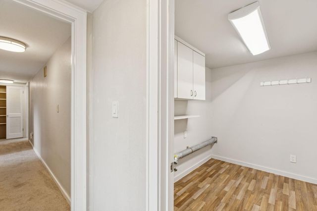 2194 Twin Lakes Boulevard, West Columbia, TX 77486