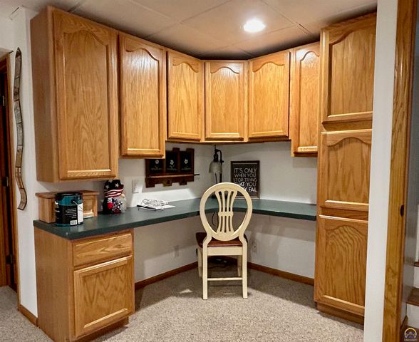 5861 SW 27th TER, Topeka, KS 66614
