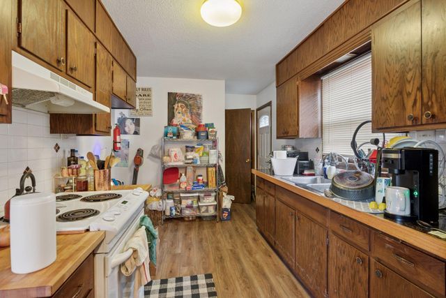 514-516 Sunnyside Lane, Hopkins, MN 55343