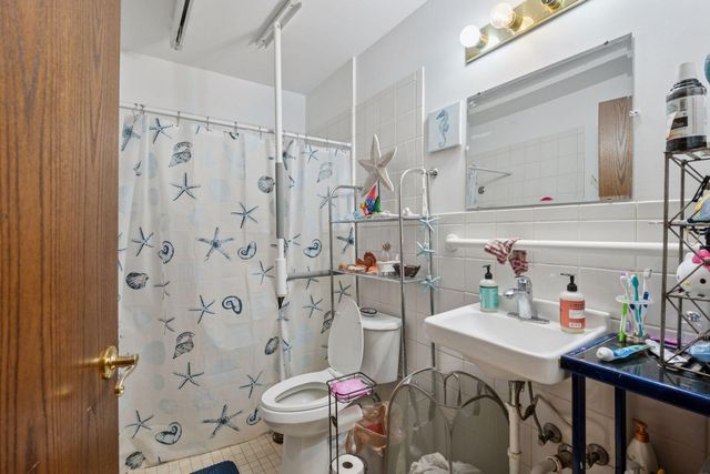 514-516 Sunnyside Lane, Hopkins, MN 55343