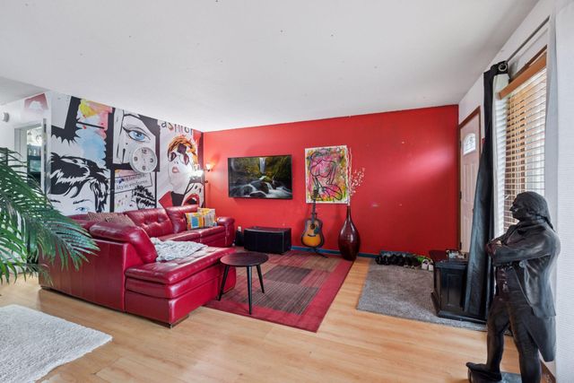 514-516 Sunnyside Lane, Hopkins, MN 55343