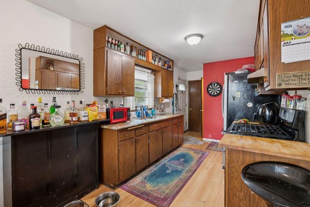 514-516 Sunnyside Lane, Hopkins, MN 55343