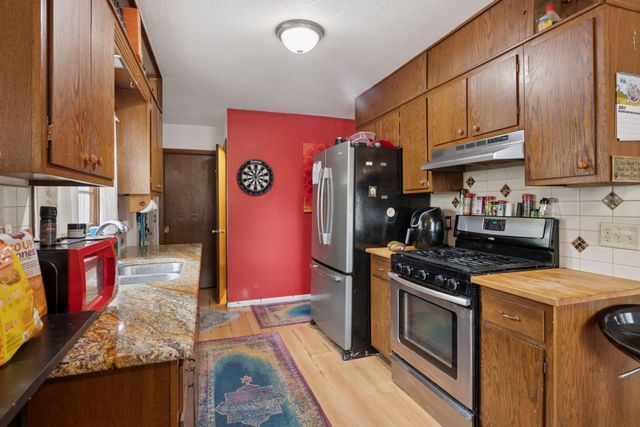 514-516 Sunnyside Lane, Hopkins, MN 55343