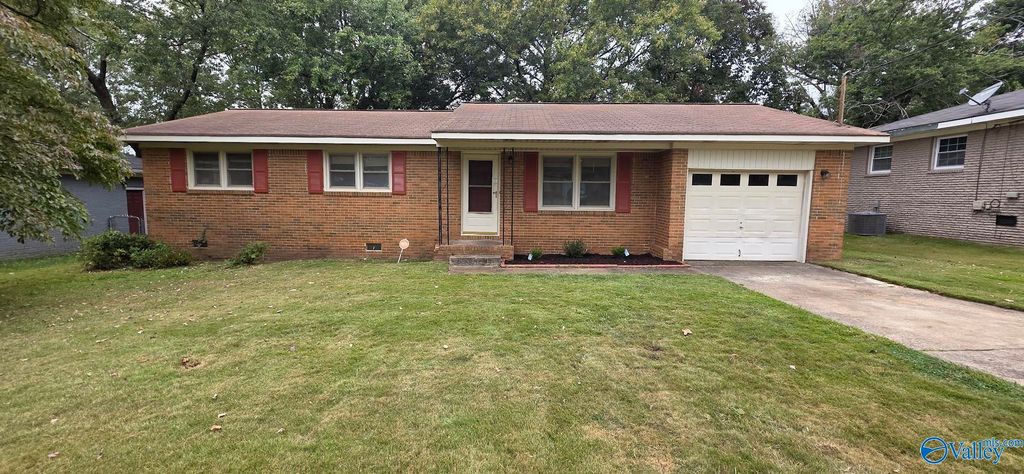 3313 Teton Drive, Huntsville, AL 35810