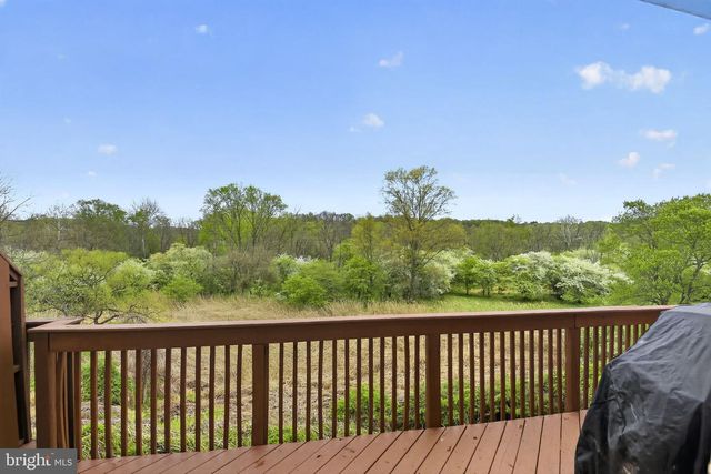 803 WHISPERING BROOKE DR, Newtown Square, PA 19073