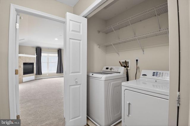 803 WHISPERING BROOKE DR, Newtown Square, PA 19073